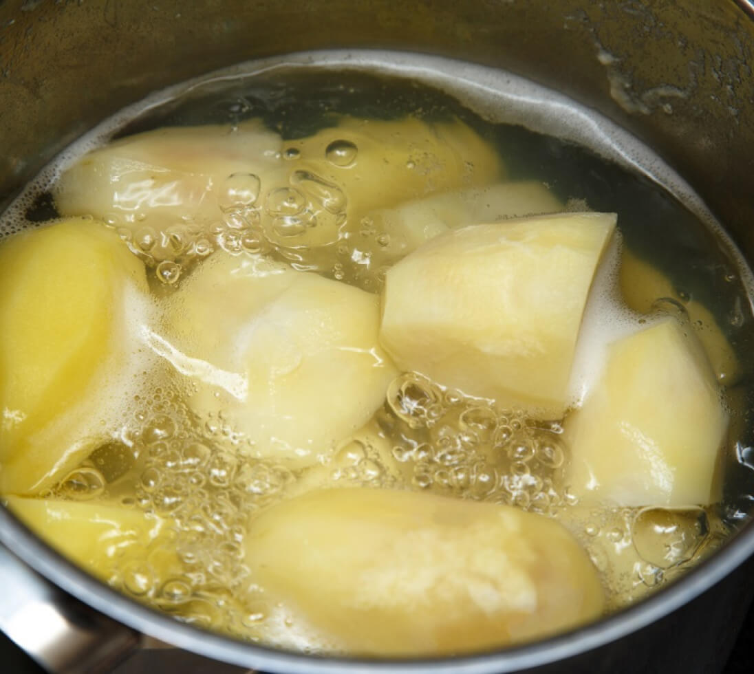 potatoes boiling
